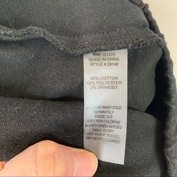 Soft Surroundings Black Tapered Leg Stretch Pants Size S - Picture 5 of 6